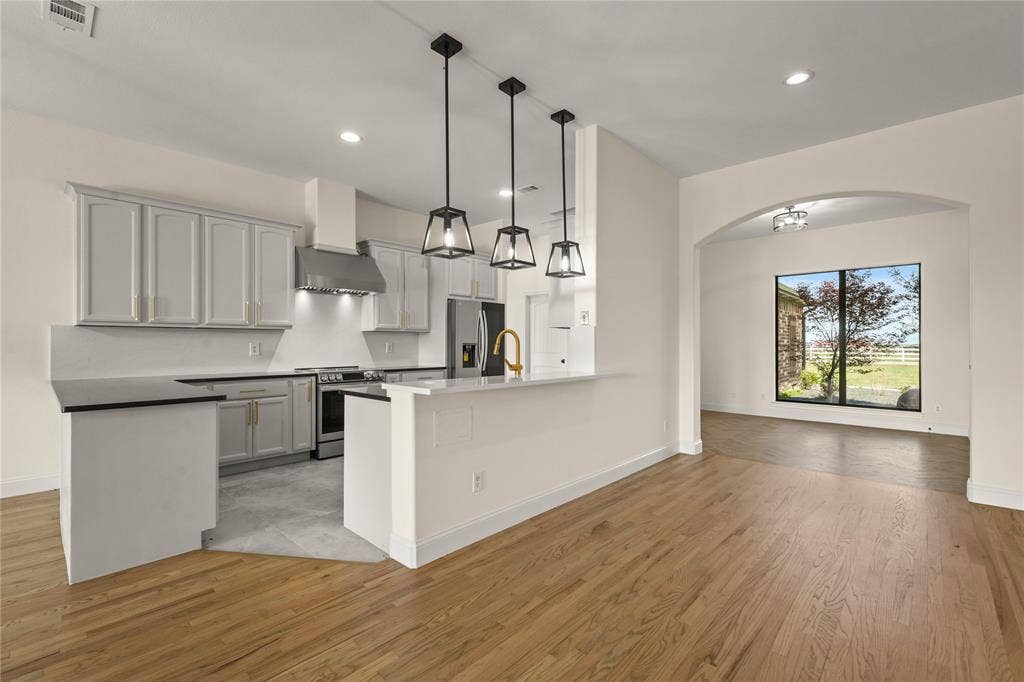 7754 County Road 275, Terrell, TX 75160 7754 County Road 275, Terrell, TX 75160