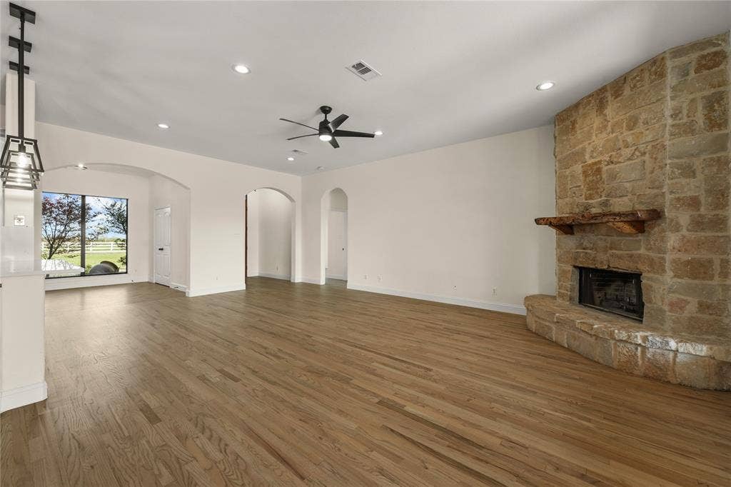 7754 County Road 275, Terrell, TX 75160 7754 County Road 275, Terrell, TX 75160