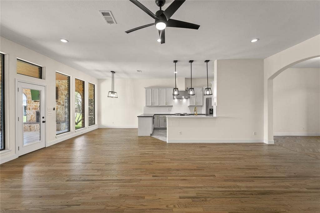 7754 County Road 275, Terrell, TX 75160 7754 County Road 275, Terrell, TX 75160