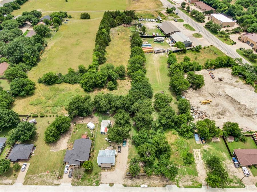 Property photo for 200 Graham Street, Waxahachie, TX