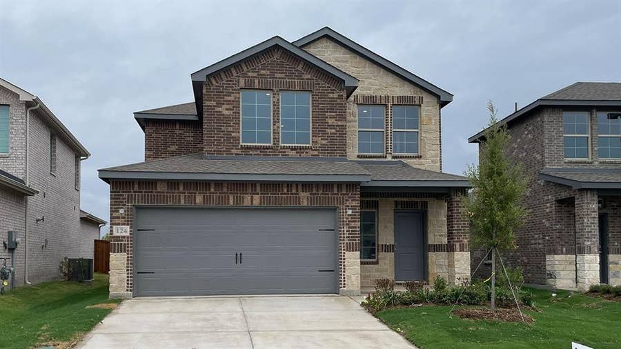 Property photo for 124 Pheasant Run Road, Terrell, TX
