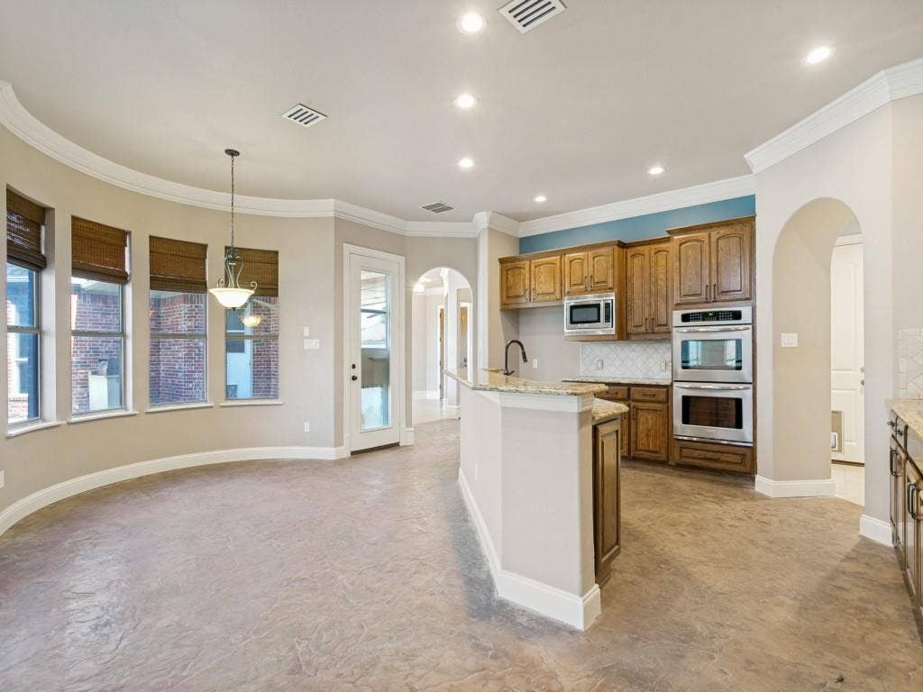 4304 Tree House Lane, Corinth, TX 76208 4304 Tree House Lane, Corinth, TX 76208