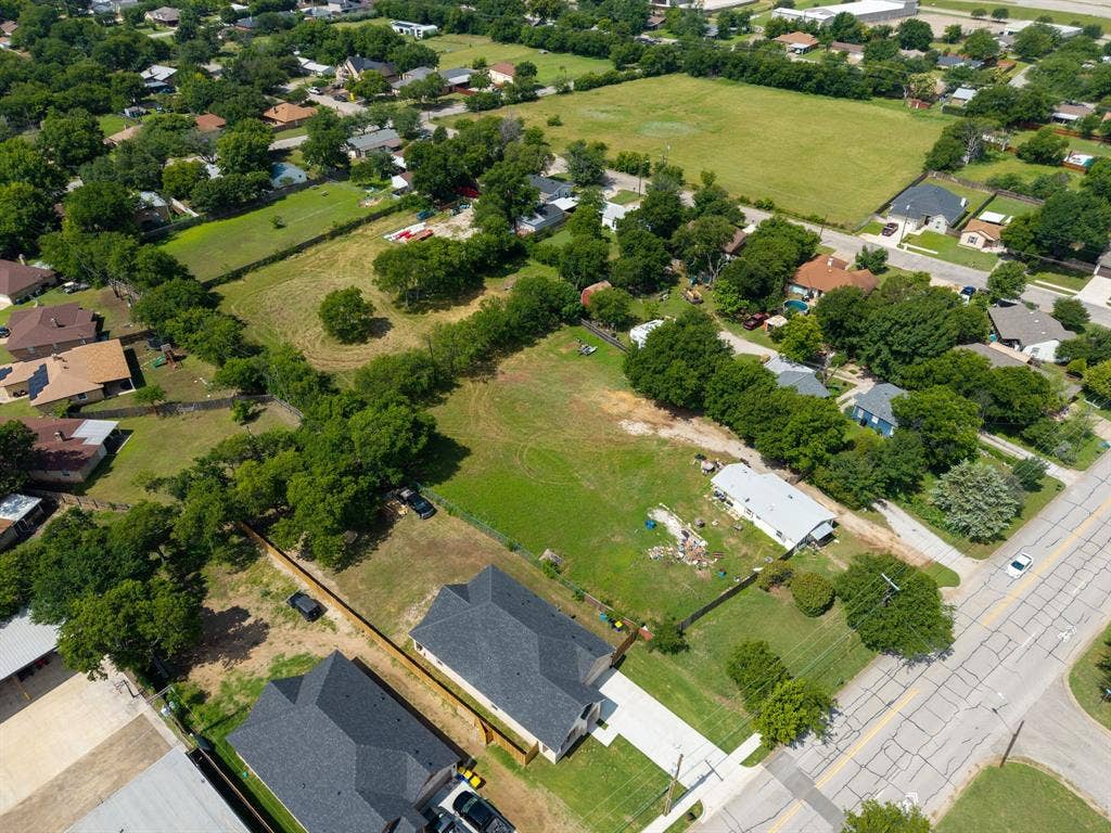8815 Silver Creek Road, White Settlement, TX 76108 8815 Silver Creek Road, White Settlement, TX 76108