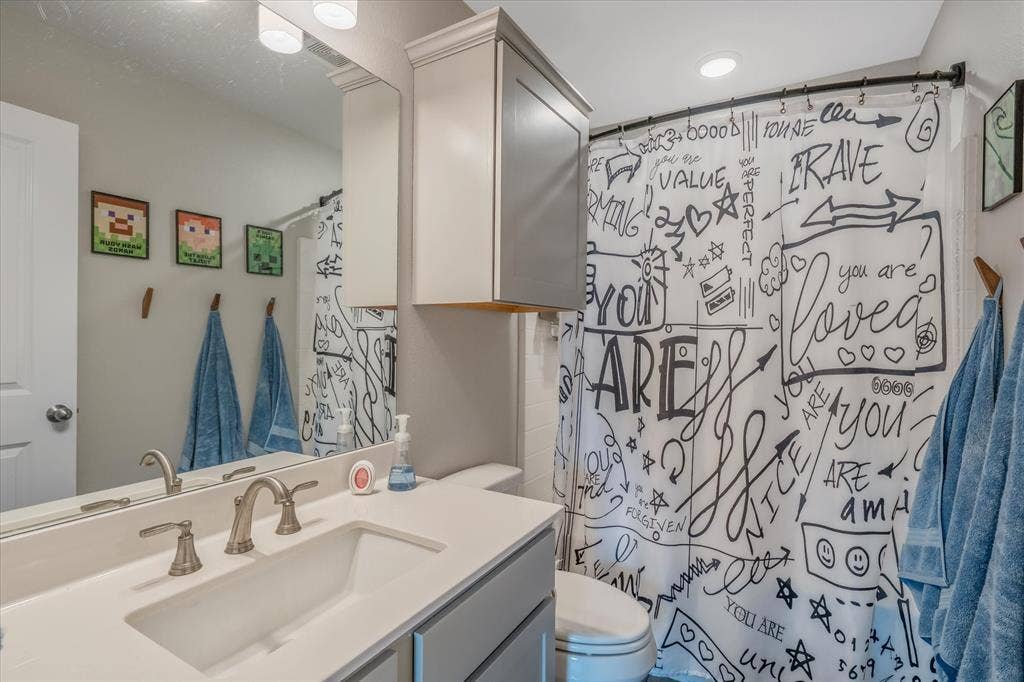 8030 Freestone Drive, Bullard, TX 75757 8030 Freestone Drive, Bullard, TX 75757