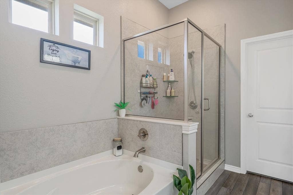8030 Freestone Drive, Bullard, TX 75757 8030 Freestone Drive, Bullard, TX 75757