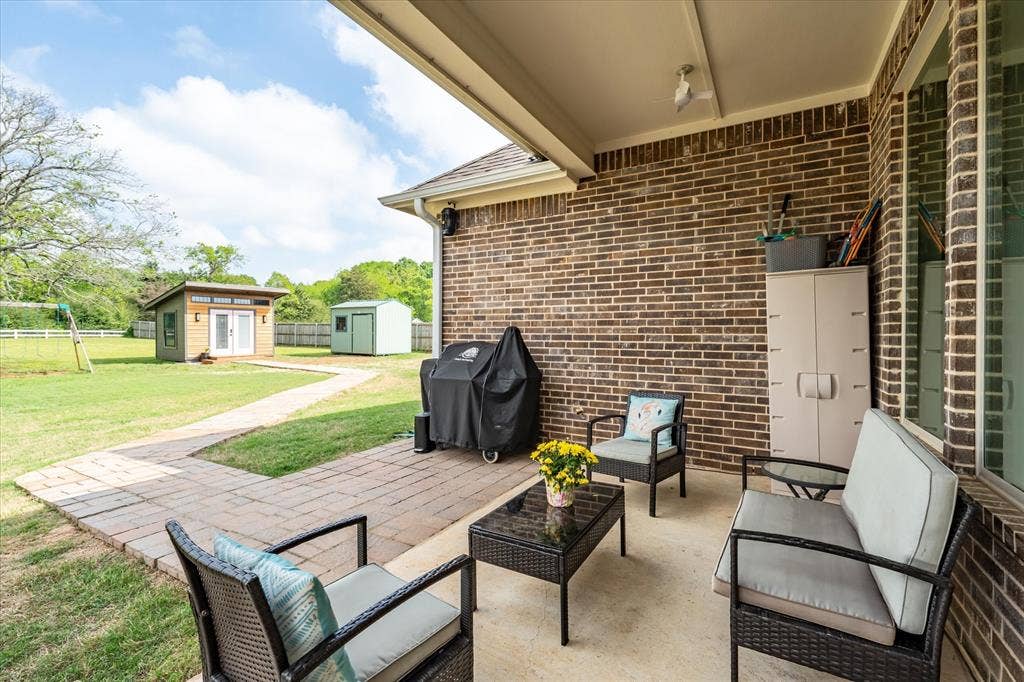 8030 Freestone Drive, Bullard, TX 75757 8030 Freestone Drive, Bullard, TX 75757