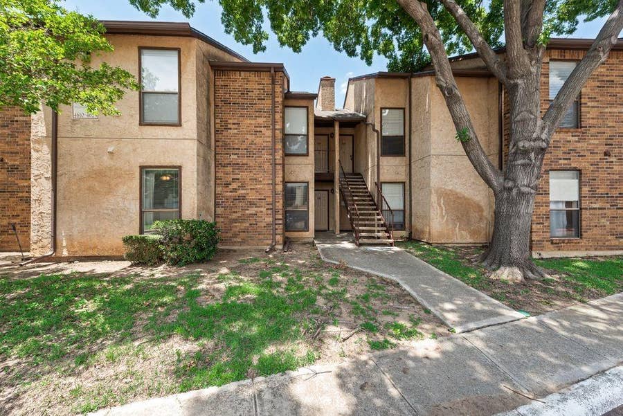Property photo for 2014 Willoughby Lane, #4612, Arlington, TX