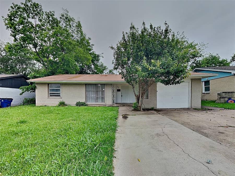 Property photo for 7207 Arborcrest Drive, Dallas, TX