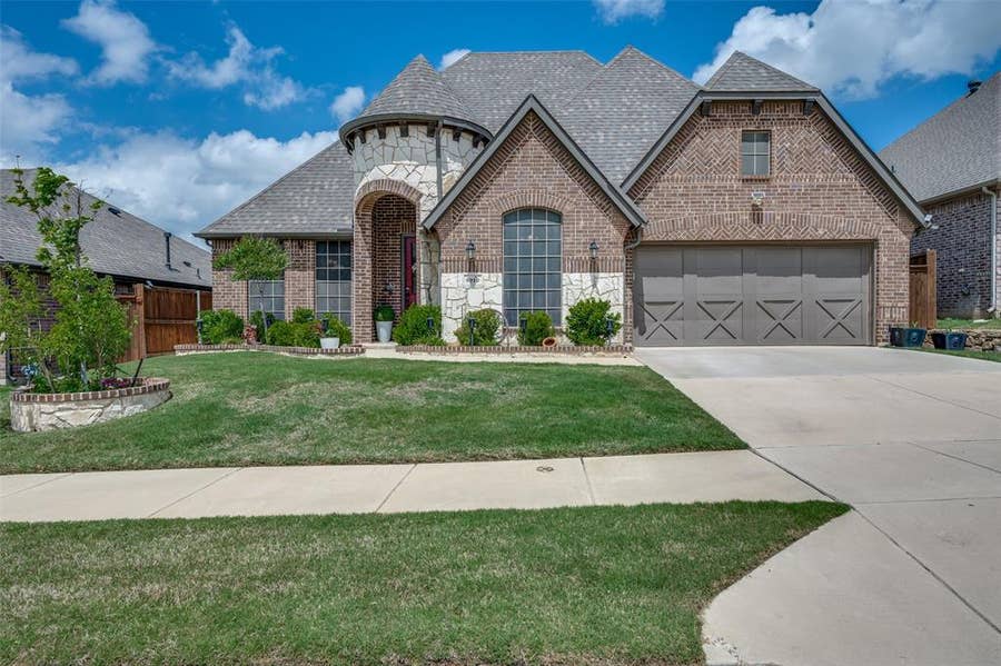 Property photo for 5912 Trail Marker Court, Fort Worth, TX
