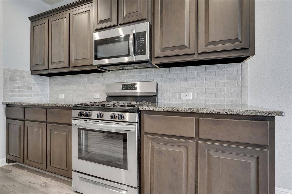 1513 Canary Lane, Argyle, TX 76226 1513 Canary Lane, Argyle, TX 76226