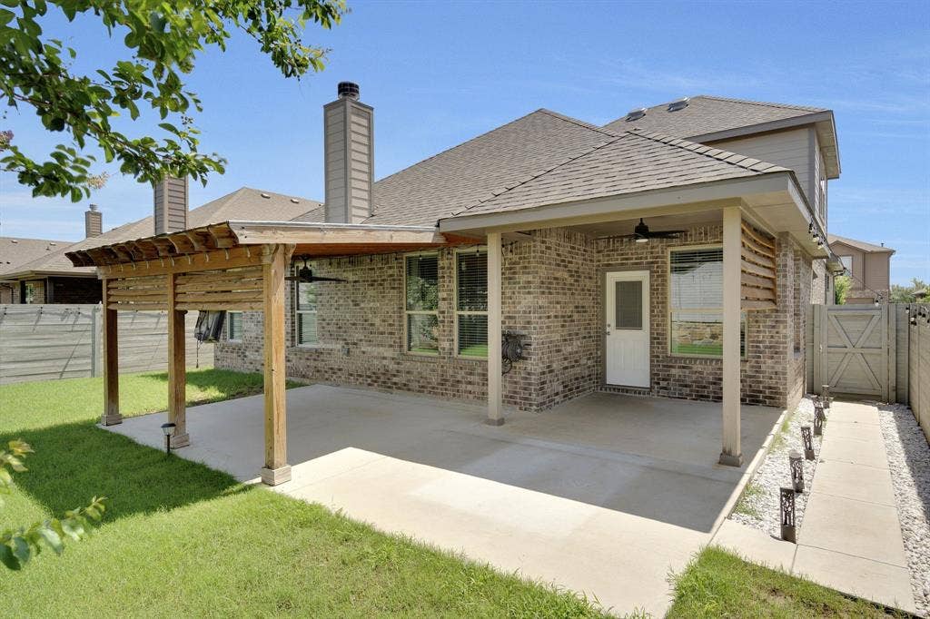 1513 Canary Lane, Argyle, TX 76226 1513 Canary Lane, Argyle, TX 76226