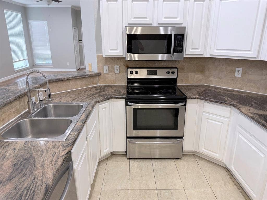 3001 Maumelle Drive, Plano, TX 75023 3001 Maumelle Drive, Plano, TX 75023