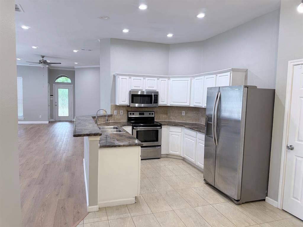 3001 Maumelle Drive, Plano, TX 75023 3001 Maumelle Drive, Plano, TX 75023