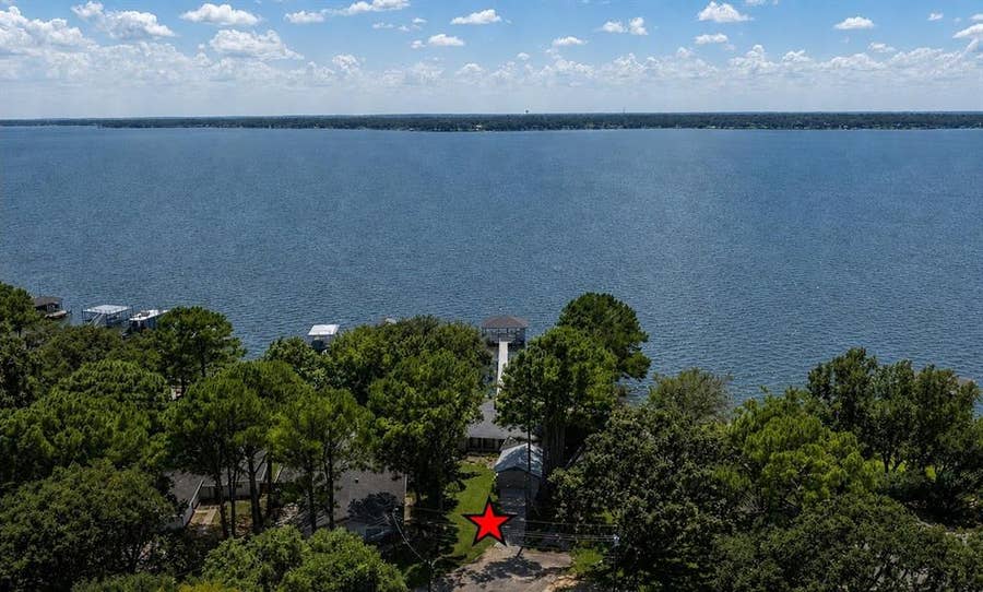 Property photo for 107 Bennett Point, Gun Barrel City, TX