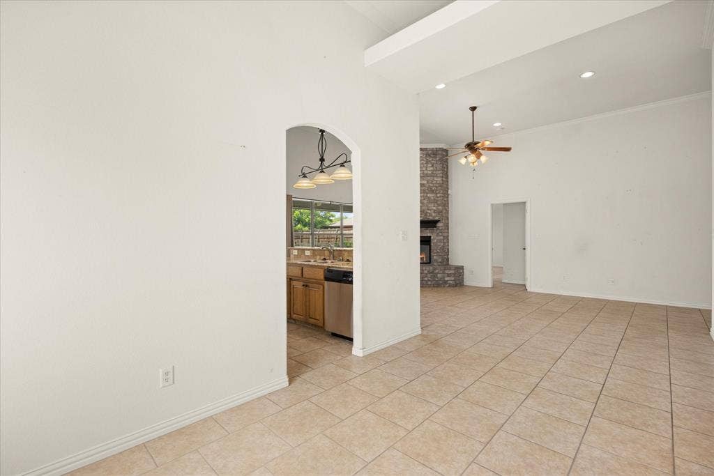 1904 Lazy Court, Granbury, TX 76048