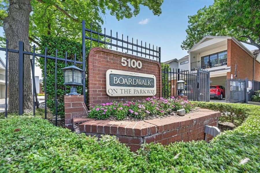 Property photo for 5100 Verde Valley Lane, #274, Dallas, TX