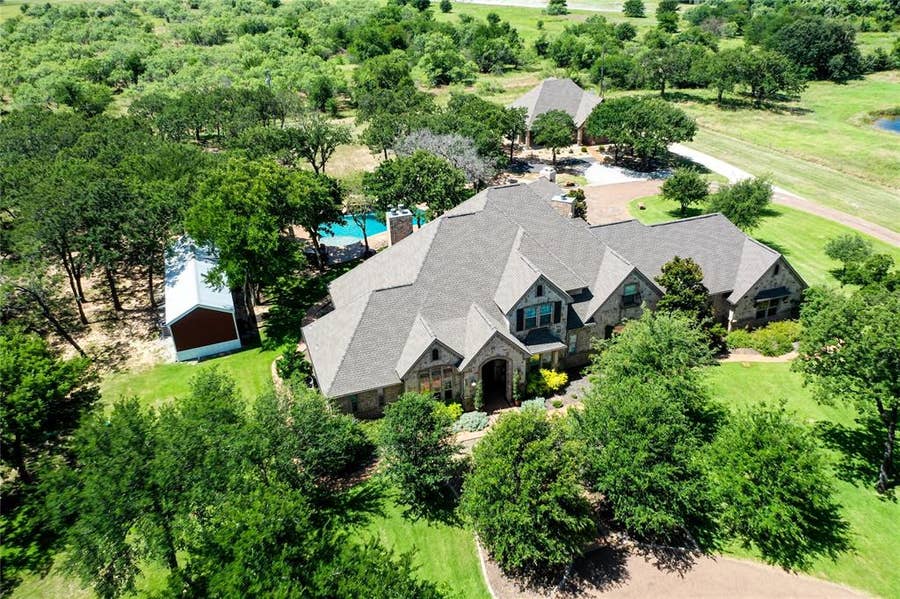 Property photo for 333 PR 4197, Decatur, TX