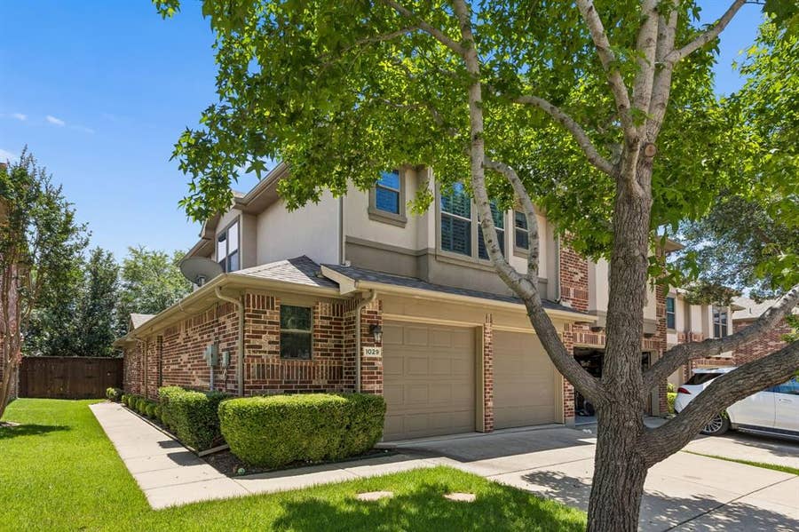 Property photo for 1029 Lucy Lane, Allen, TX