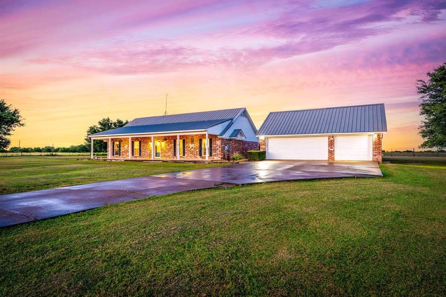 Property photo for 314 Jackson Heights, Lorena, TX