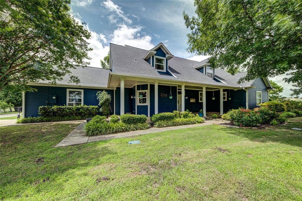 10609 Jackson Road, Krum, TX 76249 10609 Jackson Road, Krum, TX 76249