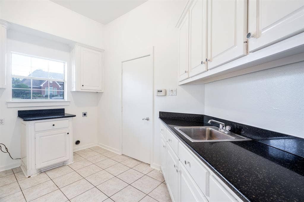 2113 Valley View Drive, Cedar Hill, TX 75104 2113 Valley View Drive, Cedar Hill, TX 75104