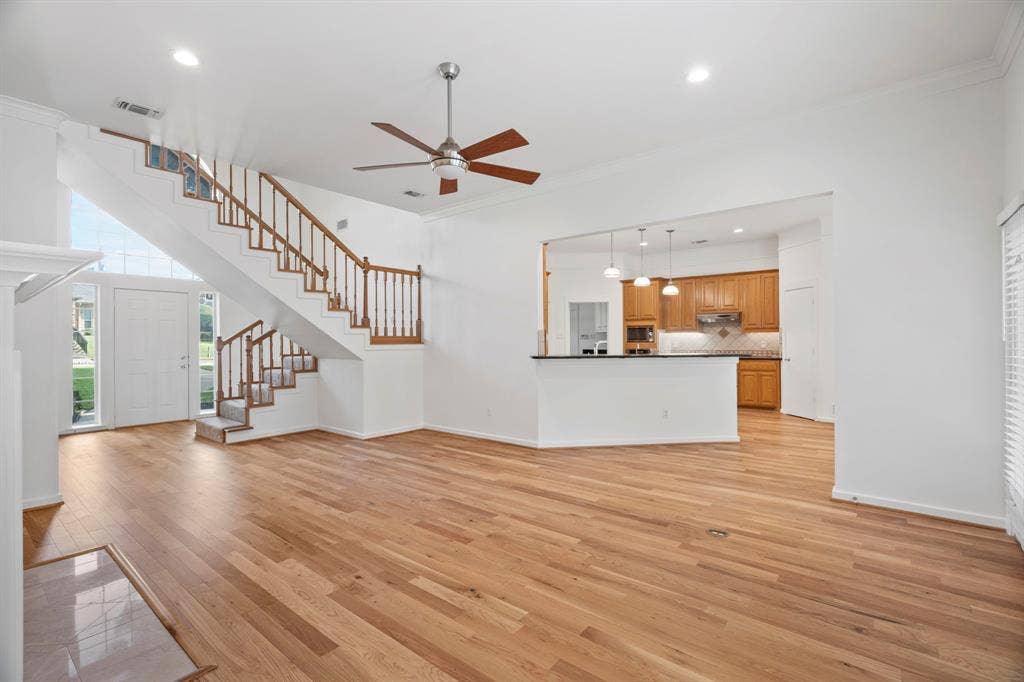 2113 Valley View Drive, Cedar Hill, TX 75104 2113 Valley View Drive, Cedar Hill, TX 75104