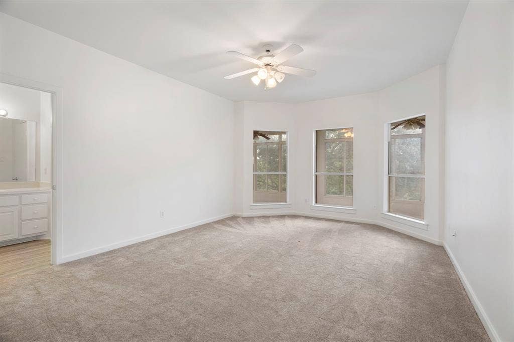 2113 Valley View Drive, Cedar Hill, TX 75104 2113 Valley View Drive, Cedar Hill, TX 75104