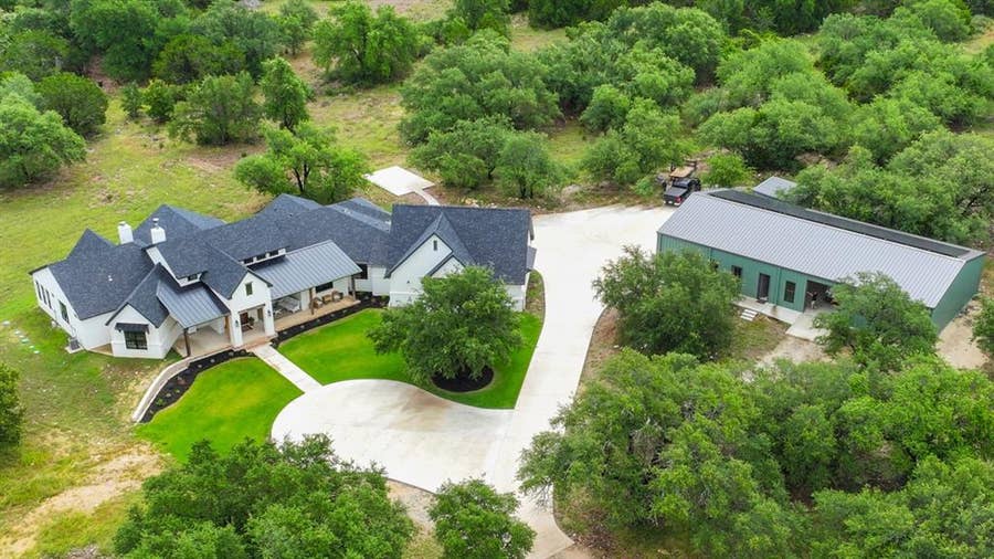 Property photo for 7670 Shiny Top Ranch Lane, Salado, TX