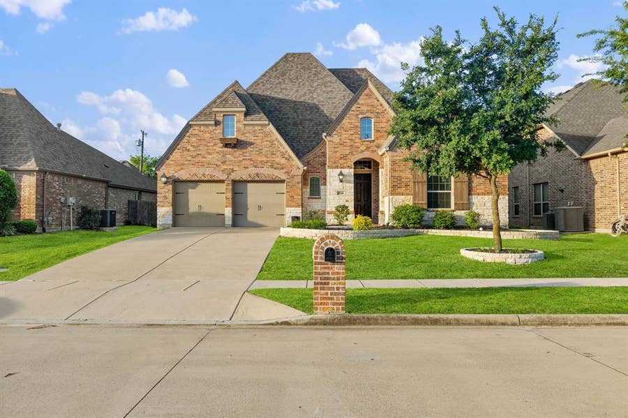 Property photo for 6916 Barolo Drive, Rowlett, TX