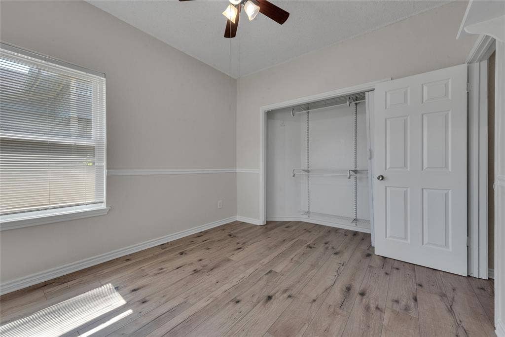 613 Canterbury Street, Euless, TX 76039 613 Canterbury Street, Euless, TX 76039