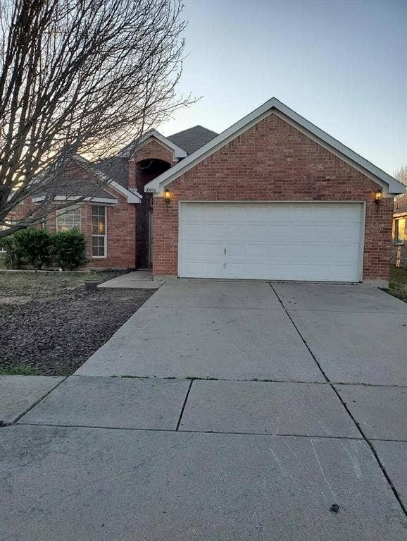 Property photo for 10436 Phantom Hill Road, Fort Worth, TX