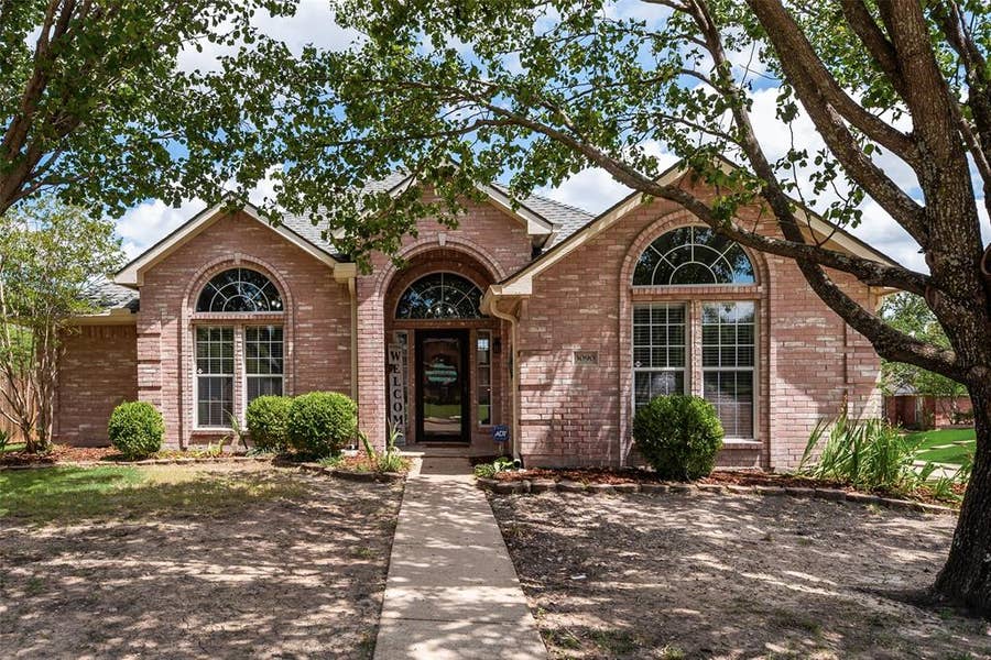 Property photo for 3090 Winecup Lane, Rockwall, TX