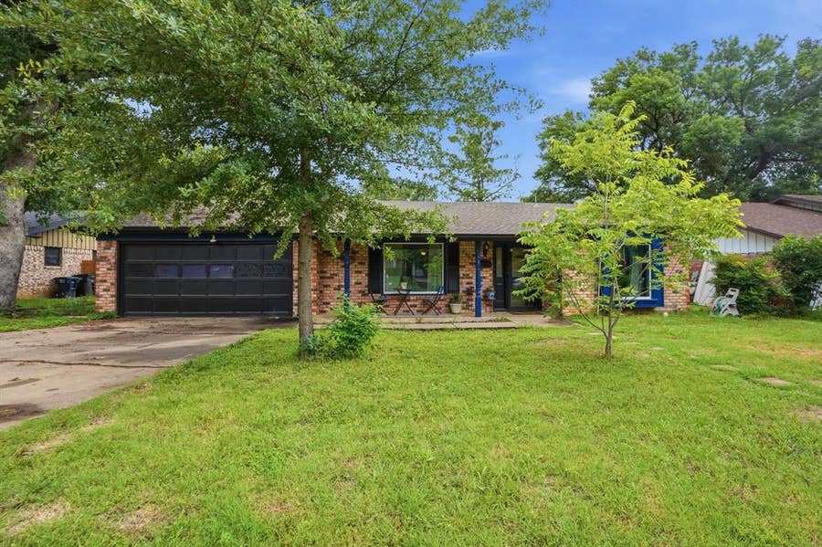 Property photo for 6801 Yolanda Drive, Fort Worth, TX