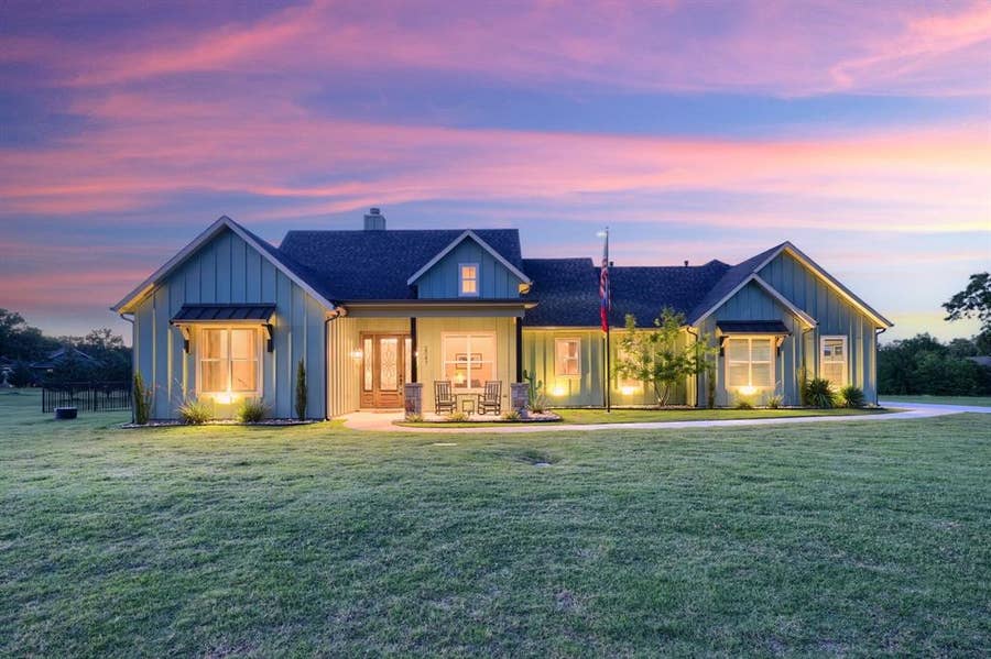 Property photo for 2047 Cedar Drive, Quinlan, TX