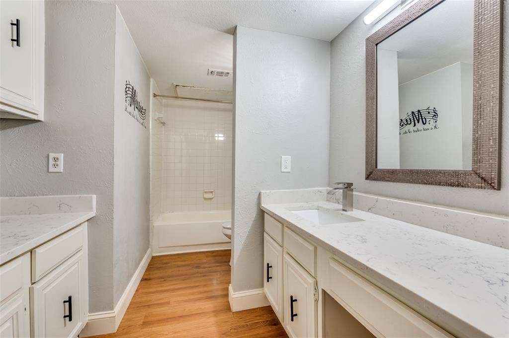 8560 Park Lane, #75, Dallas, TX 75231 8560 Park Lane, #75, Dallas, TX 75231