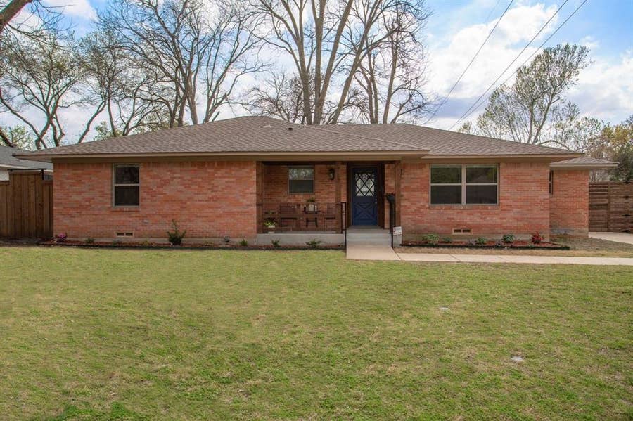Property photo for 717 Greenleaf Drive, Richardson, TX