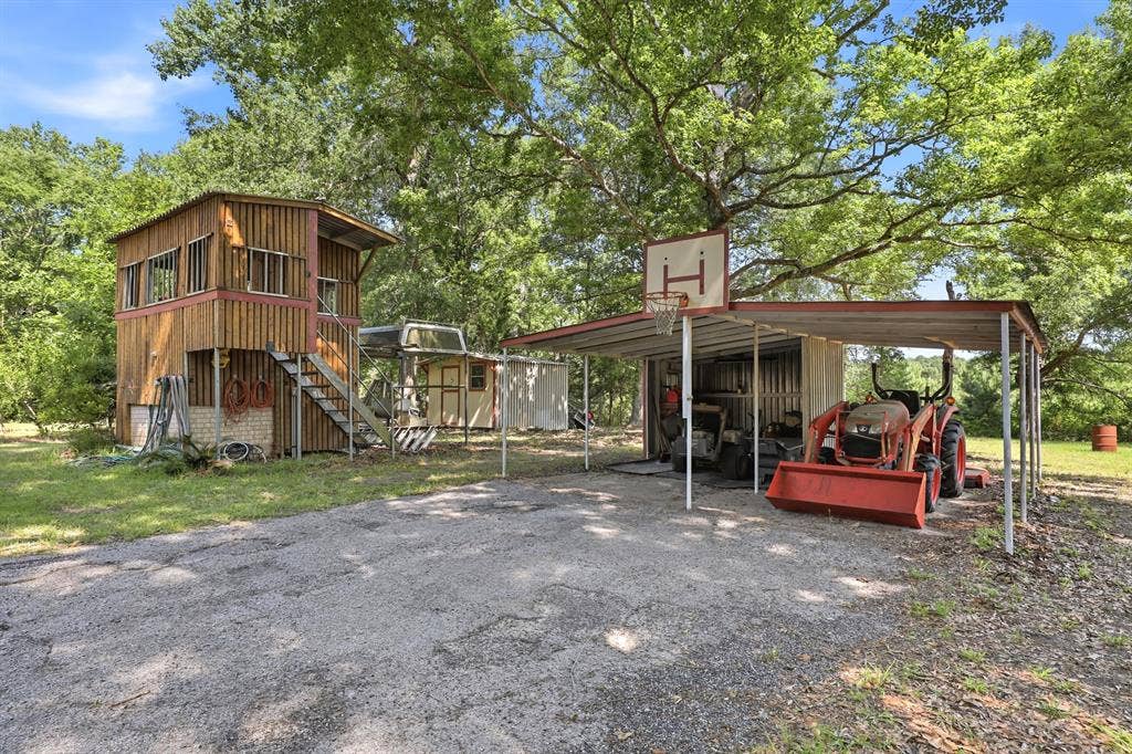 21299 Cr-2207, Arp, TX 75750 21299 Cr-2207, Arp, TX 75750