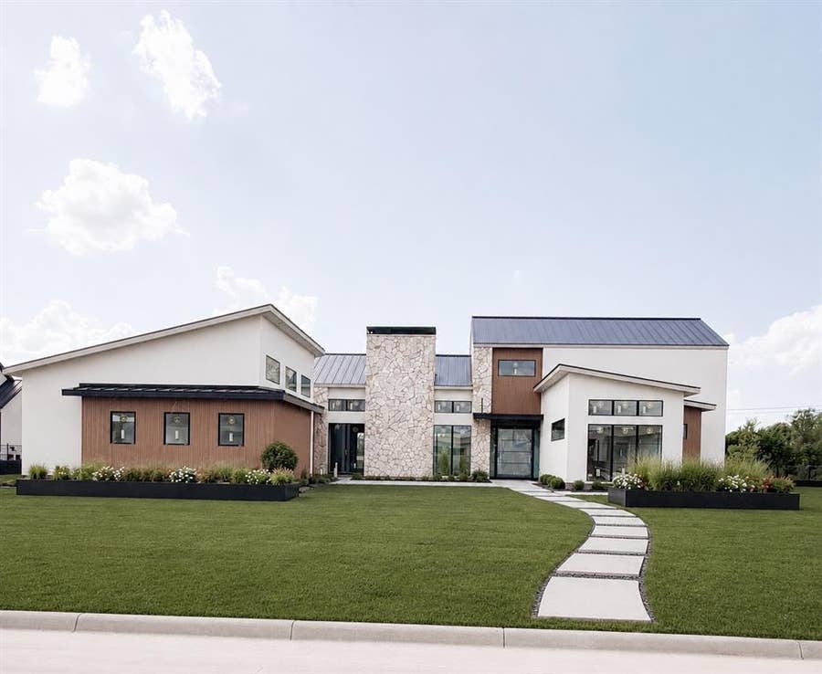 Property photo for 319 Longview Place, Heath, TX