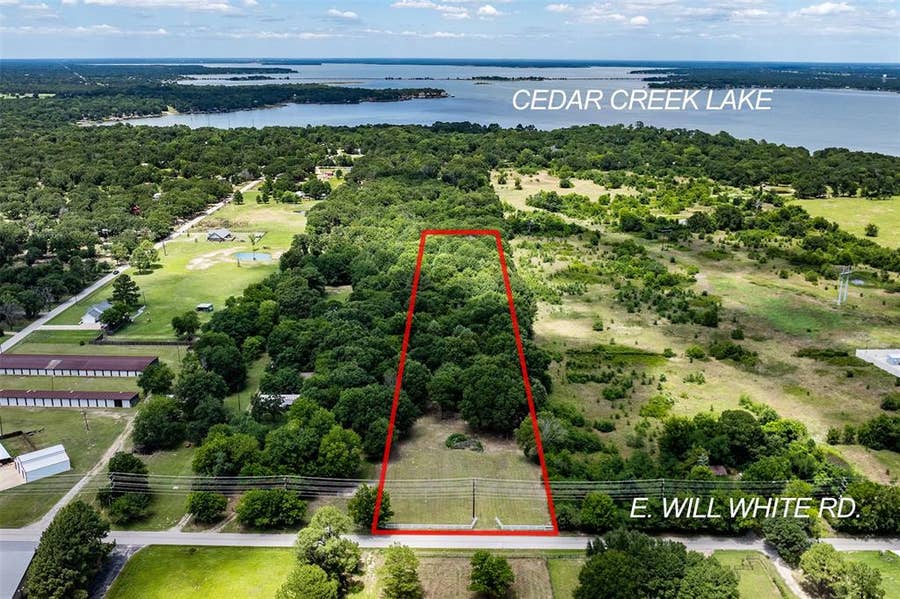 Property photo for 212 E Will White Road, Tool, TX
