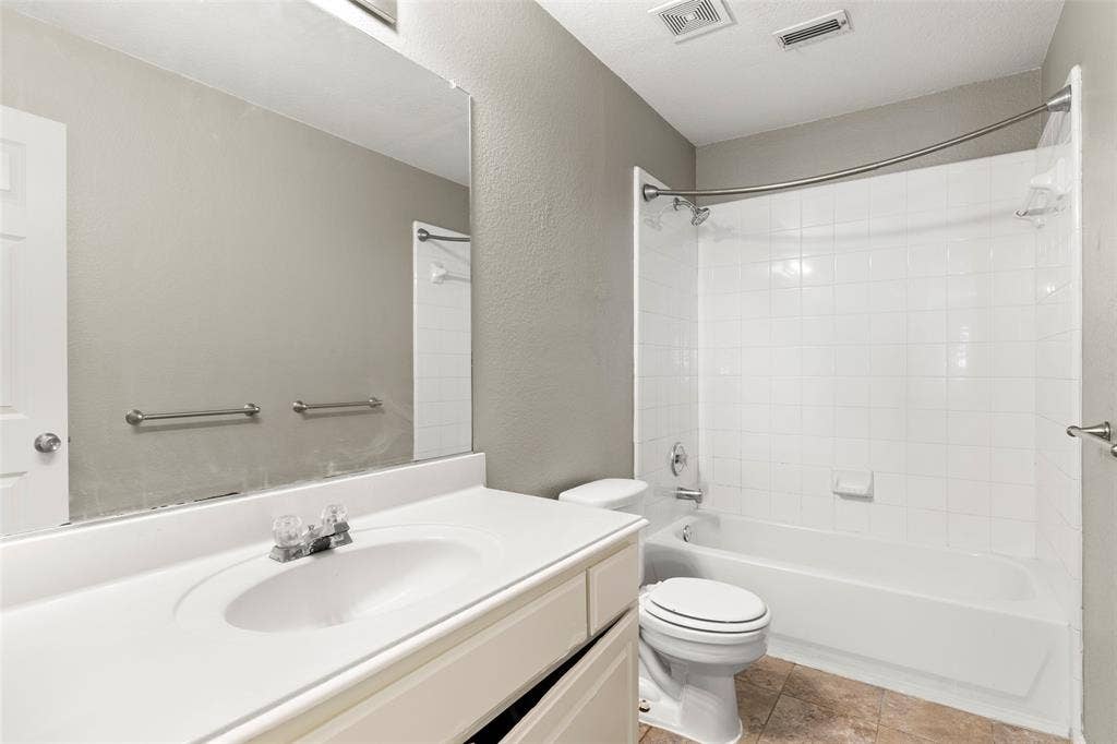 4333 Waskom Drive, Plano, TX 75024 4333 Waskom Drive, Plano, TX 75024