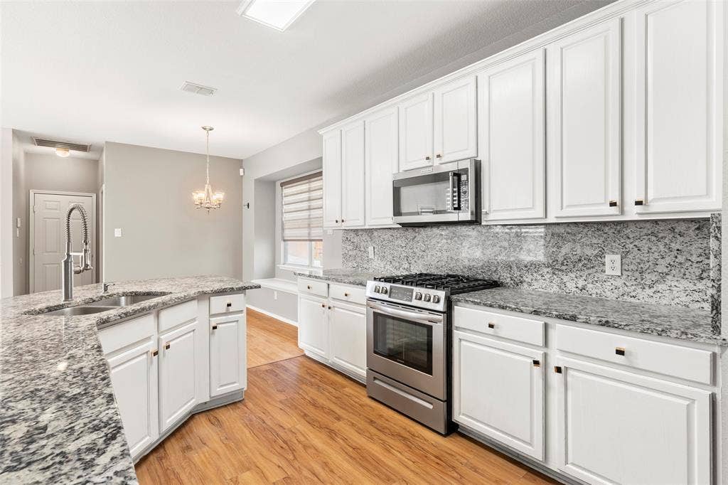 4333 Waskom Drive, Plano, TX 75024 4333 Waskom Drive, Plano, TX 75024