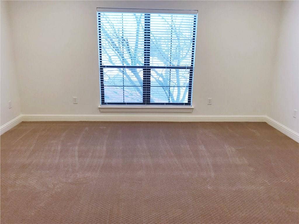 6159 Oram Street, #302, Dallas, TX 75214 Master Bedroom with new carpet!