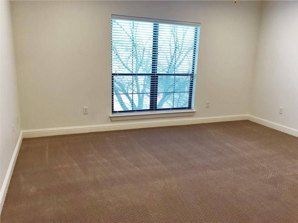 6159 Oram Street, #302, Dallas, TX 75214 Master Bedroom