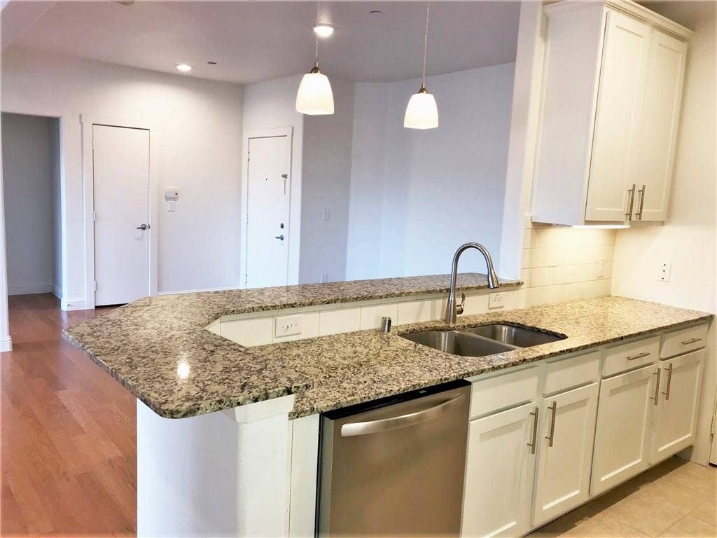 6159 Oram Street, #302, Dallas, TX 75214 6159 Oram Street, #302, Dallas, TX 75214