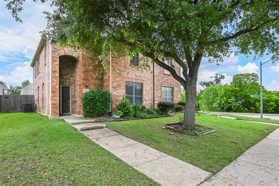 Property photo for 5435 Jacob Drive, Grand Prairie, TX