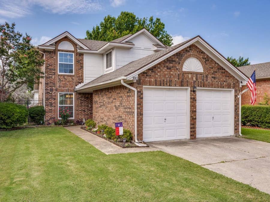 Property photo for 3812 Dalston Lane, Plano, TX