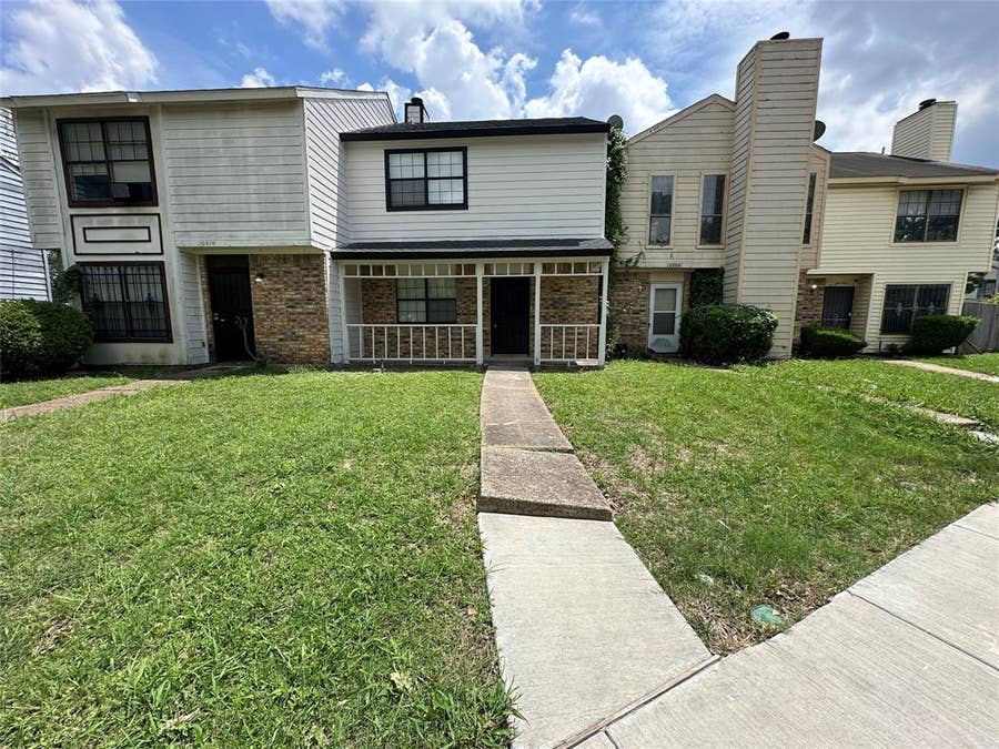 Property photo for 10410 Cymbal Drive, Dallas, TX