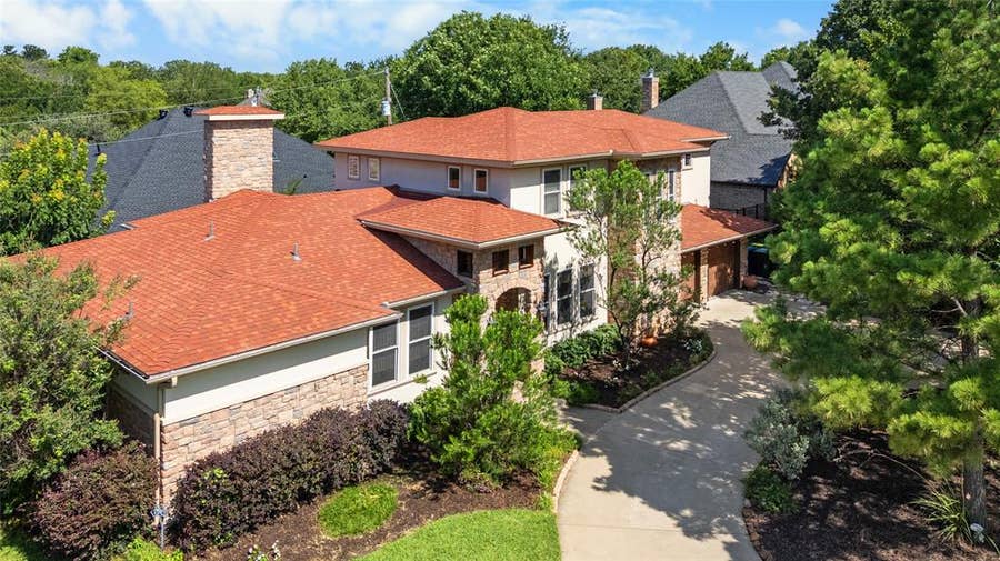 Property photo for 4921 Dogwood Street, Flower Mound, TX