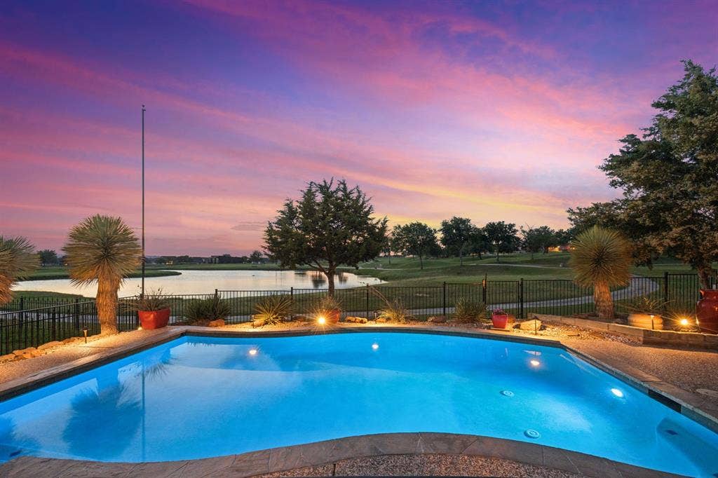 6008 The Resort Boulevard, Fort Worth, TX 76179 6008 The Resort Boulevard, Fort Worth, TX 76179