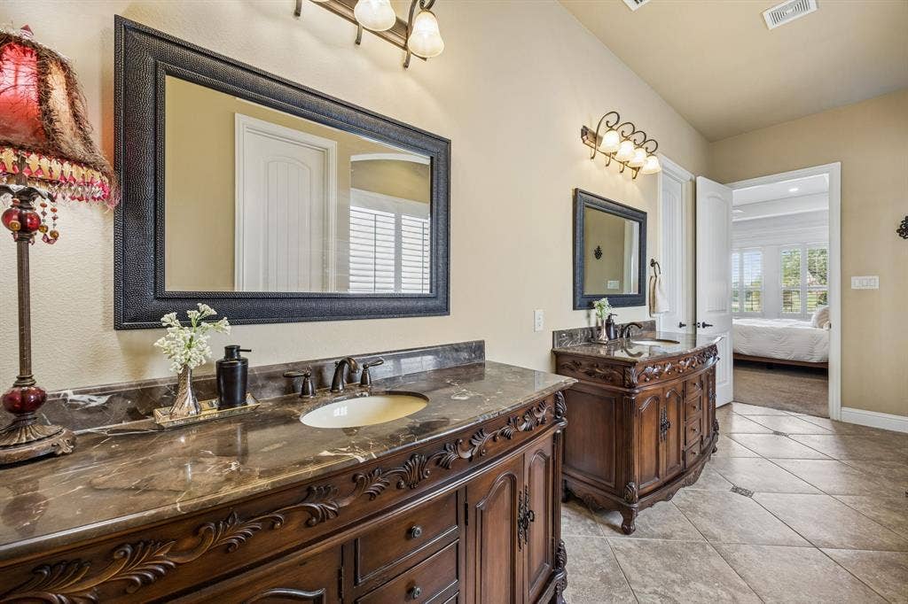6008 The Resort Boulevard, Fort Worth, TX 76179 6008 The Resort Boulevard, Fort Worth, TX 76179